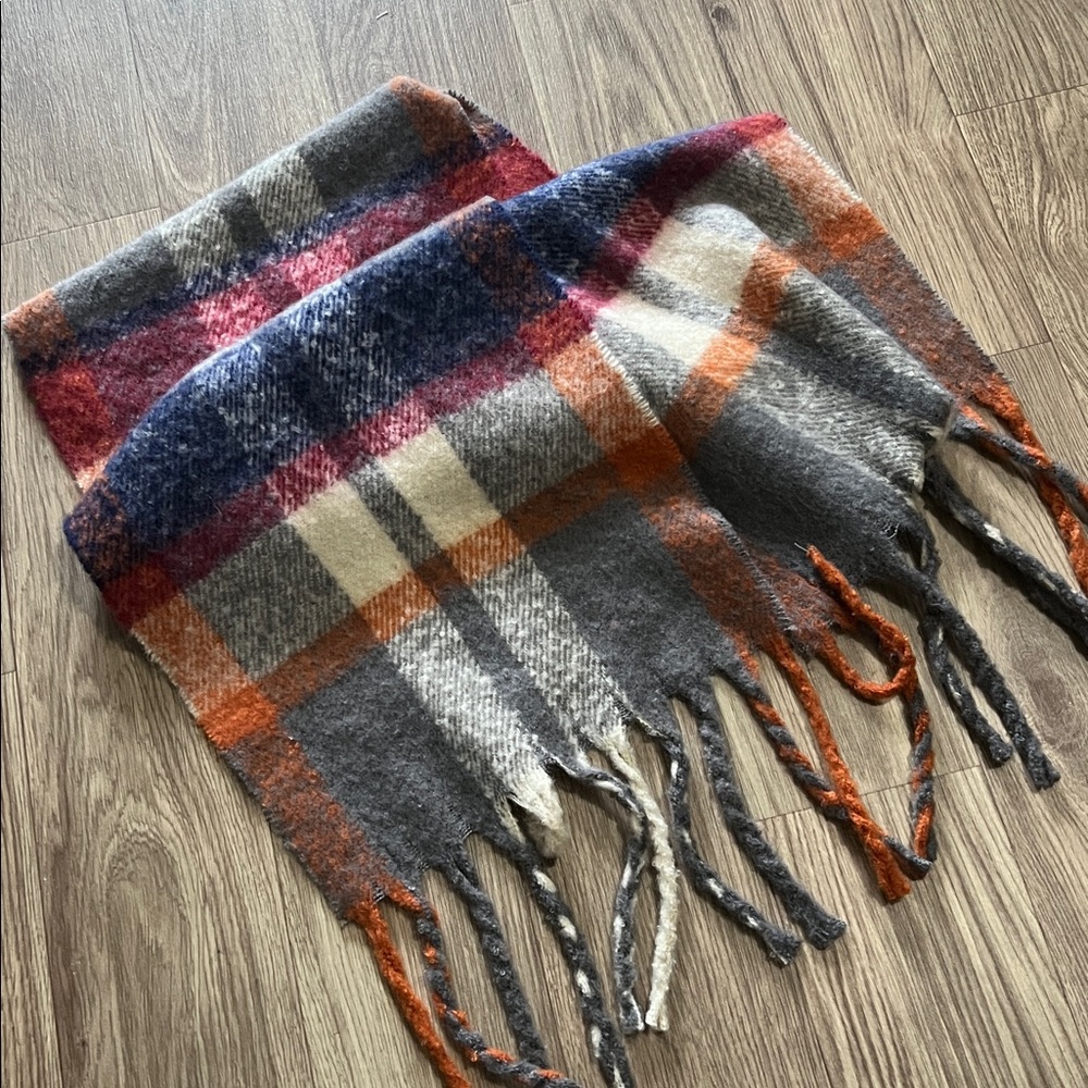 Joy SUSAN Plaid Fringe XL Scarf in Gray Orange Pink Blue NWOT - Picture 9 of 12